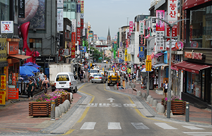photo of low rise building in city of Seoul in Korea